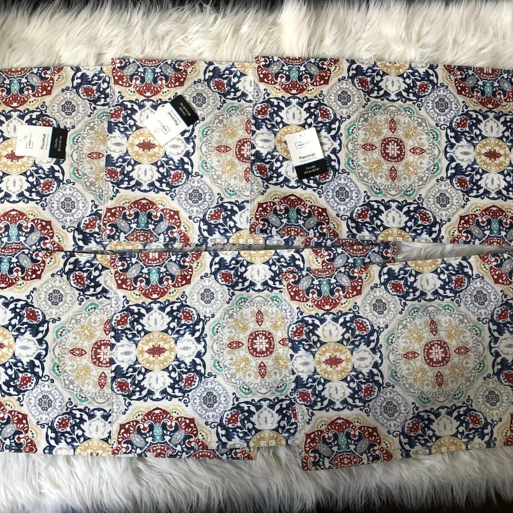 Bundle of 6 Mainstay Placemats Spanish tile Medallions, Discontinued!